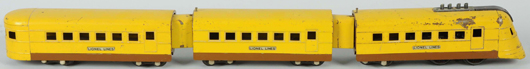 Pre-war O gauge Lionel Junior yellow and brown train set, est. $2,000-$4,000. Morphy Auctions image.