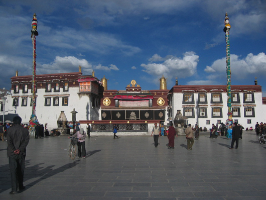 Jokhang Temple in Tibet; 2004 image by onwardtibet.org, licensed under the Creative Commons Attribution-Share Alike 2.0 Generic license.