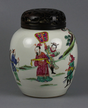 18th/19th century famille verte covered jar, 8in tall, Chinese signature on side of jar, underglaze blue double-circle mark, possibly Kangxi Period (1662-1722). Est. $1,000-$5,000. Manatee Galleries image.