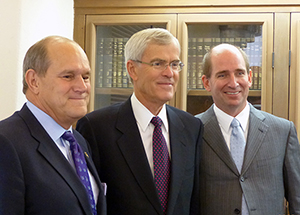 Left to right: University of New Mexico President Robert Frank, former US Senator Jeff Bingaman, and Western New Mexico University President Joseph Shepard at a ceremony to commemorate the July 12, 2013 contribution of Bingaman's Congressional papers to UNM. Photo courtesy of University of New Mexico.
