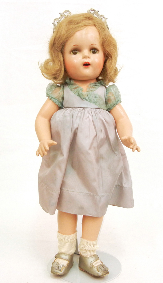 1930s Madame Alexander Princess Elizabeth composition doll. Stephenson’s image.