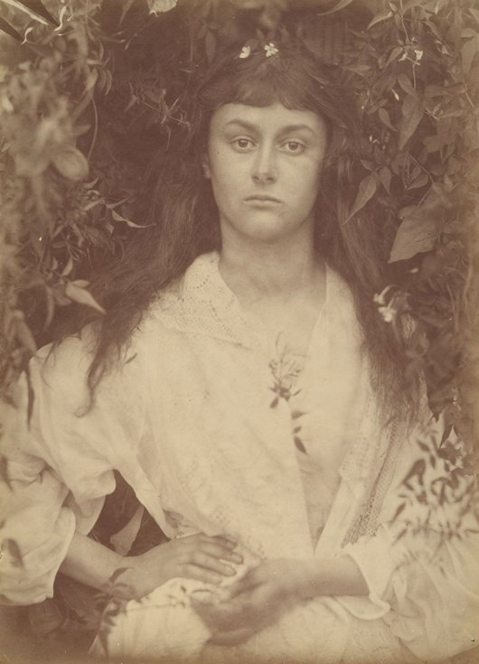 Julia Margaret Cameron (English, 1815–1879), 'Pomona,' September 1872. Albumen silver print from glass negative David Hunter McAlpin Fund, 1963. The Metropolitan Museum of Art (63.545).