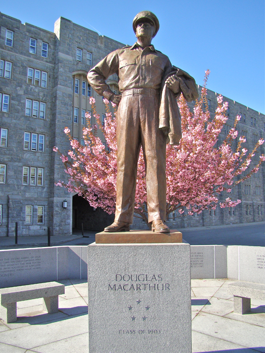 Other bronze sculptures by Walker K. Hancock include the Gen. Douglas MacArthur Monument at the United States Military Academy at West Point. Image courtesy of Wikimedia Commons. 