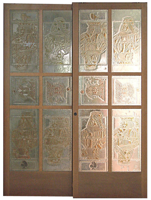 Studio Davico sliding door, wooden structure hand decorated acid engraved glass panel. Panel dimensions: 70.8 inches x 98.4 inches x 1.2 inches. Estimate: €4,000-€5,000. Nova Ars image.