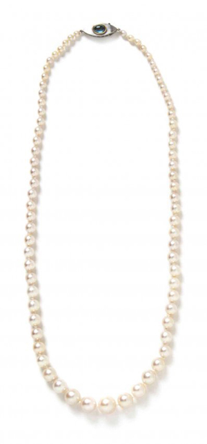 Fine graduated single strand natural pearl necklace. Price realized: $218,500. Image courtesy LiveAuctioneers.com and Leslie Hindman Auctioneers.
