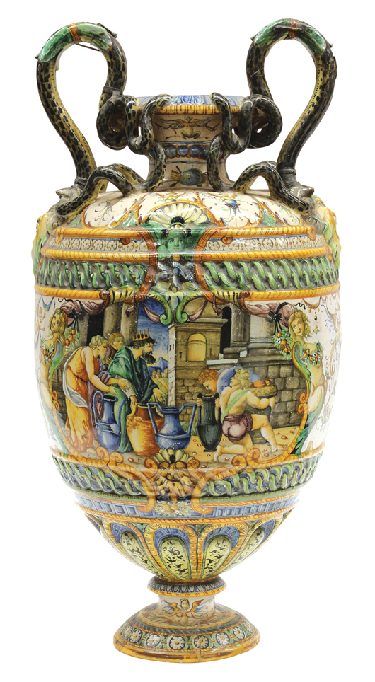 Urbino vase. Clars image.