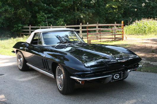 1965 Corvette convertible, excellent condition, 85,000 miles. Atlanta Auction Co. image.