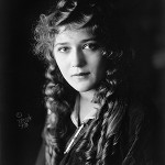Mary Pickford, 'America's Sweetheart,' 1914. Image courtesy of Wikimedia Commons.