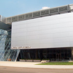 Akron Art Museum in Akron, Ohio. Image Threeblur0, courtesy of Wikimedia Commons.