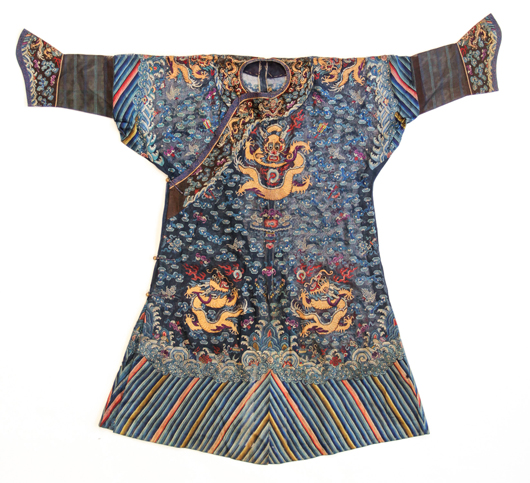 Chinese silk dragon robe, 18th/19th century, 62 1/2 x 50 inches (159 x 127 cm). Estimate: $2,000-$3,000. Material Culture image.