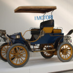 The Pope Motor Car Company followed its Pope-Toledo Type XII with the 1907 Pope C/60 V, as shown here. Photo by Tomislaw Medak, licensed under the Creative Commons Attribution-Share Alike 2.0 Generic license.