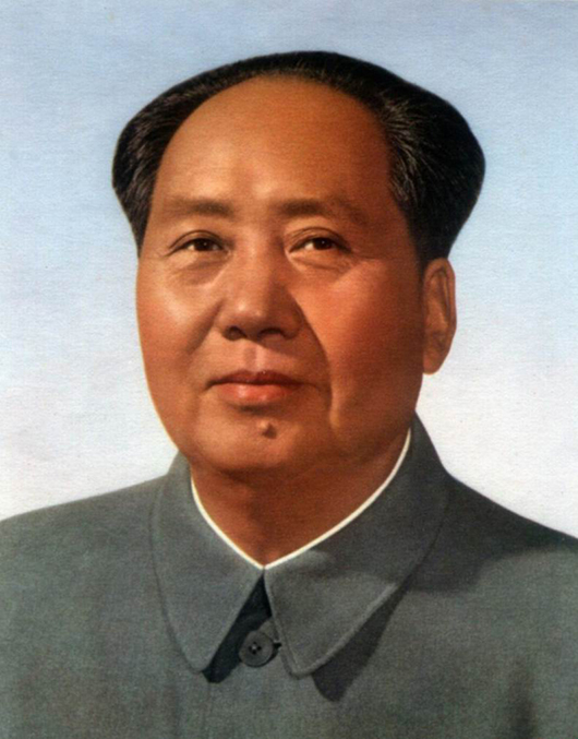 Official portrait of Mao Zedong attributed to Zhang Zhenshi and a committee of artists. This version hung at Tiananmen Gate prior to about 1967.