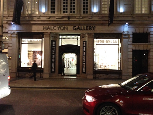 Halcyon Gallery in New Bond Street, where Bob Dylan’s exhibition of welded iron sculpture titled ‘Mood Swings’ is currently on display. Image Auction Central News.