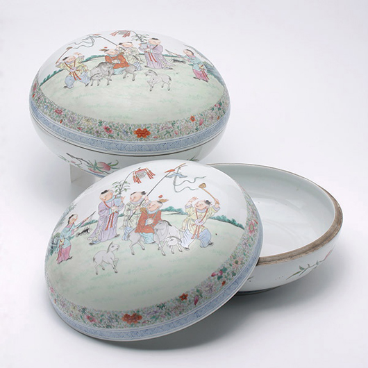Pair of famille rose lidded food containers. Price realized: $26,550. Michaan’s Auctions image.