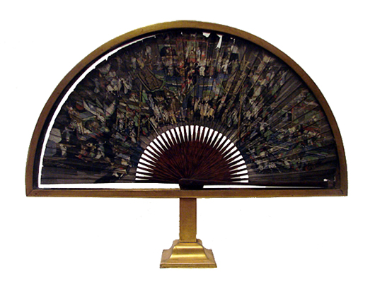 Antique Chinese fan in brass display, circa 1900. Estimate: €2,000-€2,500. Nova Ars Auction image.Antique Chinese fan in brass display, circa 1900. Estimate: €2,000-€2,500. Nova Ars Auction image.