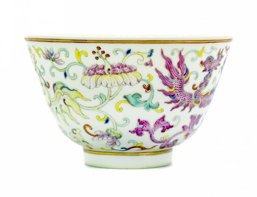 Chinese famille rose porcelain bowl from the Qing Dynasty, with six-character mark of Guangxu (est. $2,000-$4,000). A.B. Levy’s image.