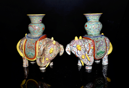 A mirror-image pair of caparisoned elephant Jun vases, in different color enamels. They are an auspicious rebus symbolizing ‘Taipingyouxiang,’ or great peace in the world. Lot 206. Estimate: $10,000-$20,000. Gianguan Auctions image.