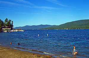 Lake George from the village beach. Image by Daniel Case. This file is licensed under the Creative Commons Attribution-Share Alike 3.0 Unported license.