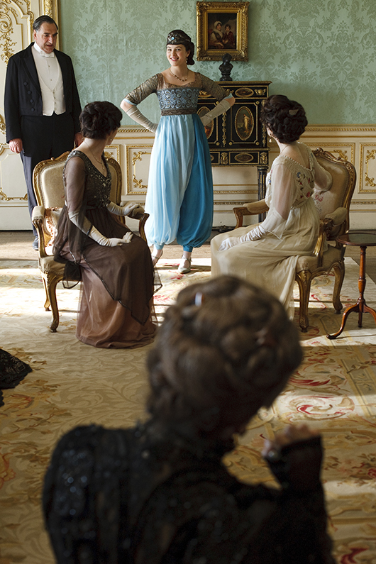 Costumes from 'Downton Abbey' on display at Winterthur. Nick Briggs, Carnival Film and Television Limited, 2010.