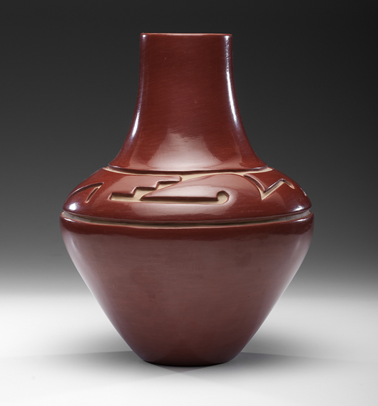 Margaret Tafoya carved redware jar sold for $19,200. Cowan’s Auctions Inc.