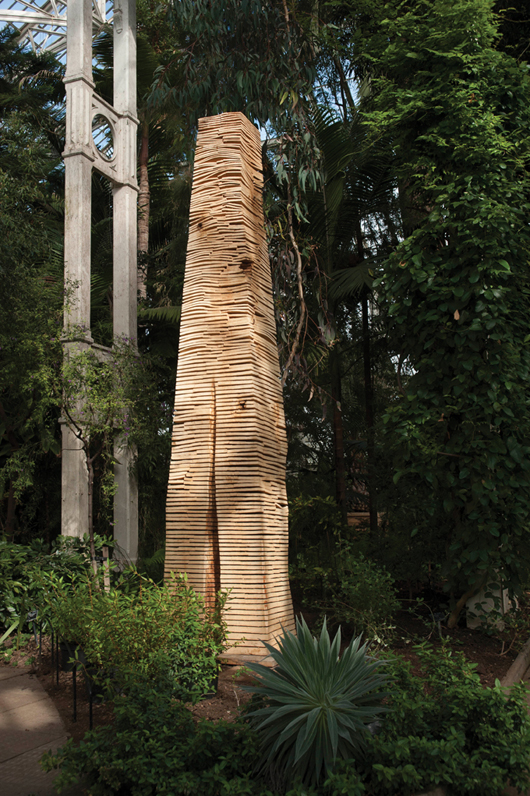 David Nash, 'Crack and Warp,' 2010, lime wood. Photo courtesy of Royal Botanic Gardens, Kew.