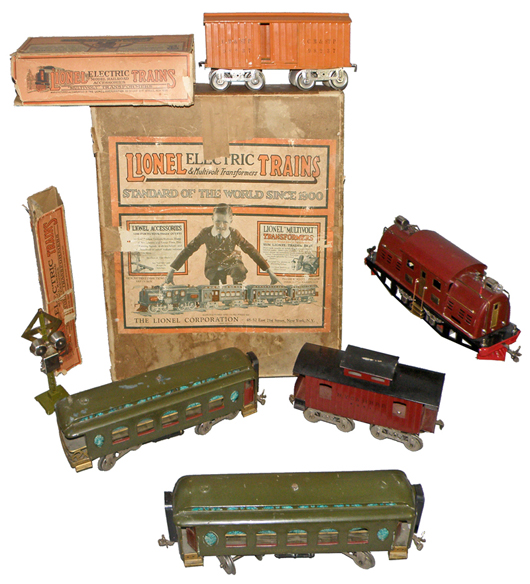 Boxed Lionel standard gauge train set No. 344. Mosby & Co. image