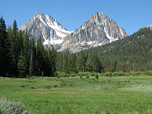 Castle and Merriam Peaks in the White Cloud Mountains, Sawtooth National Recreation Area, Idaho. The White Cloud Mountains are part of the Rocky Mountains. The range is part of the largest unprotected roadless area in the contiguous United States. Photo: Fredlyfish4 at the English language Wikipedia, licensed under the Creative Commons Attribution-Share Alike 3.0 Unported license.