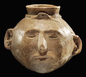 Grayware headpot, Late Mississippian, 600 B.P., Golden Lake Site, Mississippi County, Arkansas, $78,000. Morphy Auctions image