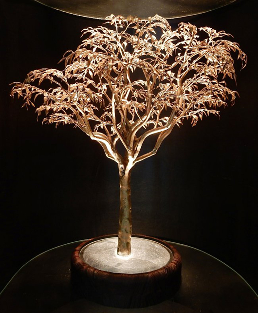 One of dozens of bronze models of a deciduous tree. Roland Auctions image.