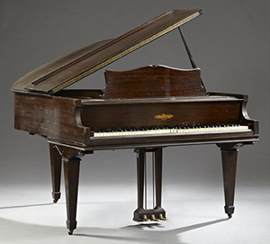  This Chickering mahogany baby grand piano, circa 1934, together with a mahogany music bench, sold for $500 at an auction in New Orleans last year. Image courtesy of LiveAuctioneers.com archive and Crescent City Auction Gallery.