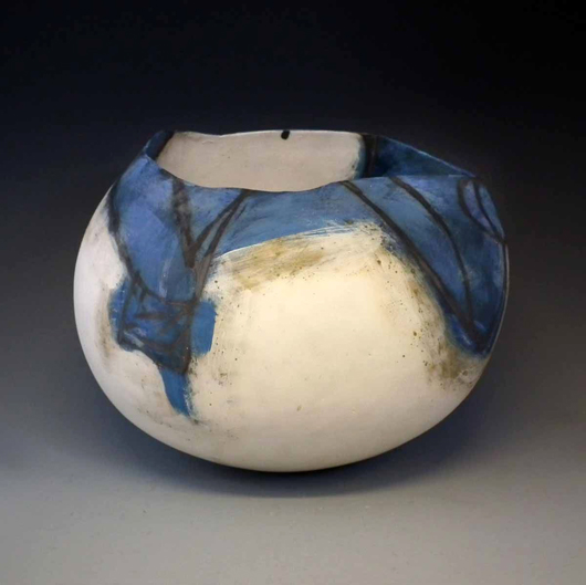 Gordon Baldwin OBE, painting in the form of a bowl, est. £5,000-£7,000. Peter Wilson image