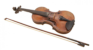 Jacobus Stainer violin and bow, circa 1660. Image courtesy of LiveAuctioneers Archive and Elite Decorative Arts