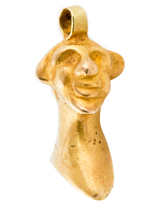 Handmade studio pendant with Janus-style motif comprising two faces, crafted in high-karat gold by Gustav Munz. Material Culture image