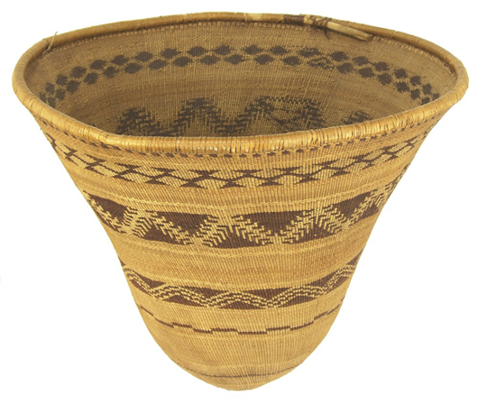 The top lot of the auction was this exceptional and large traditional-shaped Pomo burden basket, which sold for $23,000. Allard Auctions Inc. image.