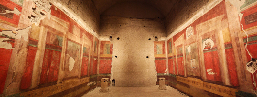 Fresco paintings inside the House of Augustus, his residence during his reign as emperor Maison d'Auguste. This file is licensed under the Creative Commons Attribution-ShareAlike 3.0 Unported license.