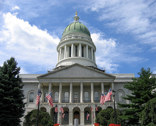 Maine State House as it looked prior to renovation. Photo by Albany NY. Licensed under Creative Commons Attribution-Share Alike 3.0 via Wikimedia Commons