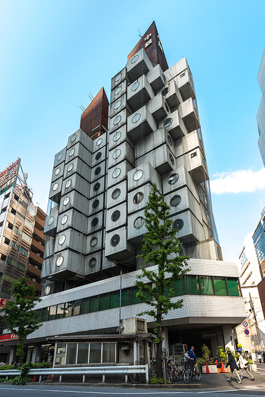 The Nakagin Capsule Tower in Tokyo. Image by Jordy Meow. This file is licensed under the Attribution-ShareAlike 3.0 Unported license.