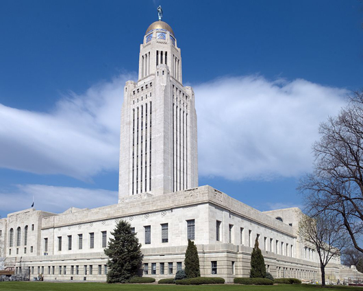 The Nebraska State Capitol in Lincoln. Image courtesy of Wikimedia Commons.