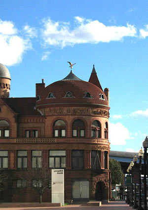 The P.T. Barnum Museum in Bridgeport, Conn. Image by GK tramrunner. This file is licensed under the Creative Commons Attribution-Share Alike 3.0 Unported license.