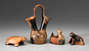 Examples of late 20th century Catawba Indiana pottery, these miniatures by Sara Ayers (1919-2002). Image courtesy of LiveAuctioneers.com archive and Brunk Auctions.