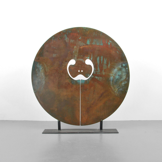 One of three important Harry Bertoia (American, 1915-1978) sculptures included in Nov. 1 auction, ‘Split Gong,’ bronze with applied patina, 1976, est. $60,000-$80,000. Palm Beach Modern Auctions image