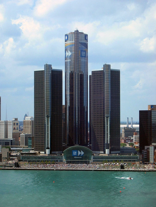 Downtown Detroit and the Renaissance Center, headquarters of General Motors. Image by Yavno, courtesy of Wikimedia Commons.