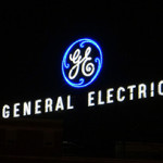 The iconic General Electric sign in Fort Wayne, Ind. Image by Momoneymoproblemz. This file is licensed under the Creative Commons Attribution-ShareAlike 3.0 Unported license.
