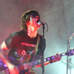 Ryan Adams, a Willie's American Guitars customer, performing in September 2006. Image by 6tee-zeven. This file is licensed under the Creative Commons Attribution 2.0 Generic license.