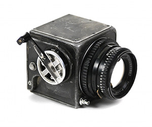 The first Hasselblad camera body and Zeiss lens carried into orbit by Wally Schirra on Mercury-Atlas 8 sold Thursday for $275,000. RR Auction image.