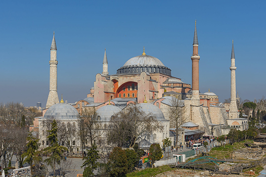 Hagia Sophia, now a museum in Istanbul. Image by Arild Vagen This file is licensed under the Creative Commons Attribution-ShareAlike 3.0 Unported license.