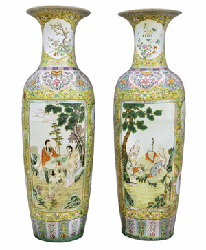 Lotto 2232 – Coppia di grandi vasi, Cina sec.XIX, h cm 135, stima €40.000-44.500, Courtesy Boetto