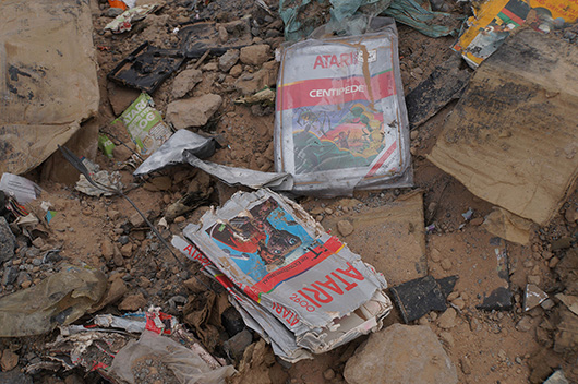 Evidence of 'E.T.,' 'Centipede' and and other Atari materials uncovered during the excavation. Image by taylorhatmaker. This file is licensed under the Creative Commons Attribution 2.0 Generic license.