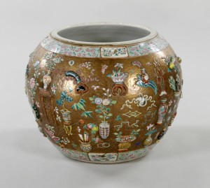 Eighteenth century Chinese Famille Rose fish bowl, porcelain, exterior decorated with multiple different decorative art objects. Kaminski Auctions image