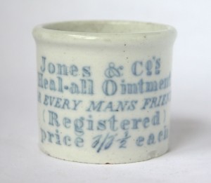 The Jones pot dates to about 1870-80 and is very desirable. It’s worth £250 ($378). Photo Bob Houghton